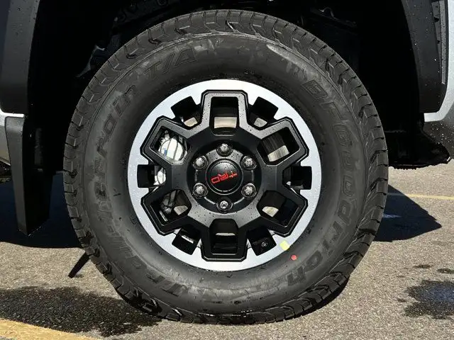 2025 Toyota Tacoma TRD Off Road in Cars & Trucks in Edmonton - Image 11