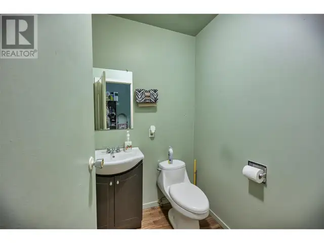 8143 MAIN Street Osoyoos, British Columbia in Commercial & Office Space for Sale in Penticton - Image 13