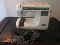 Sawing/Embroidery Machine Brother PS-33 w/Pedal & Converter +++