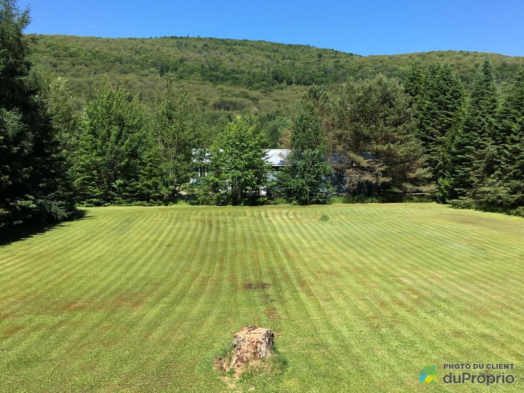 $524,900 - 2 Storey for sale in St-Donat — photo 2