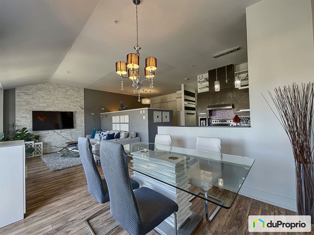 $325,000 - Condominium for sale in Brossard — photo 1