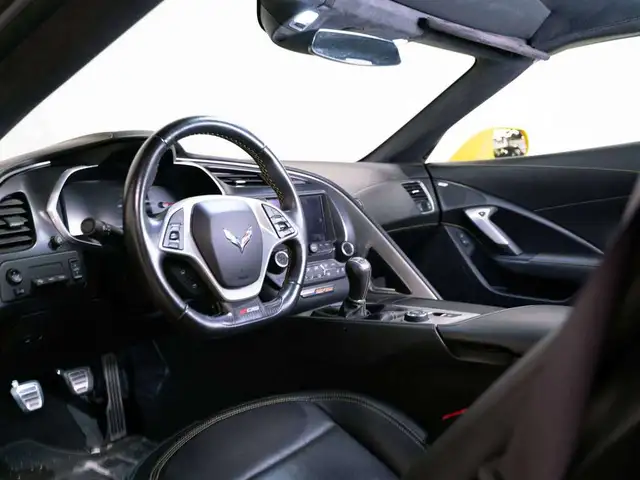 2016 Chevrolet Corvette Z06 | 3LZ | MANUAL | CONVERTIBLE | BOSE in Cars & Trucks in Mississauga / Peel Region - Image 15