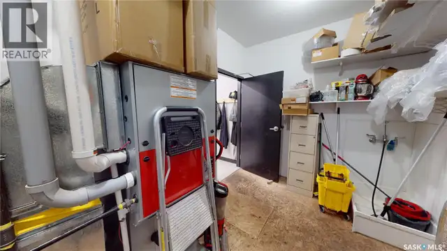 619 Main STREET Moosomin, Saskatchewan in Commercial & Office Space for Sale in Regina - Image 28