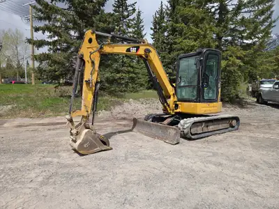 This item(s) are selling by Online Timed Auction Complete Dispersal for Prairie Pride Construction -...