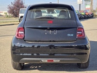 This FIAT 500e delivers a Electric engine powering this Automatic transmission. Dual Zone Front Auto... (image 3)