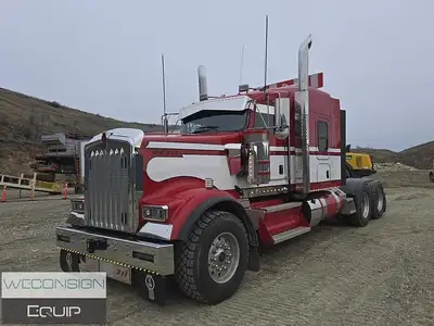 TANDEM AXLE HEAVY SPEC SLEEPER TRUCK TRACTOR (Unit #02053)... c/w 245,775 km , 5,800 hr , Located in...