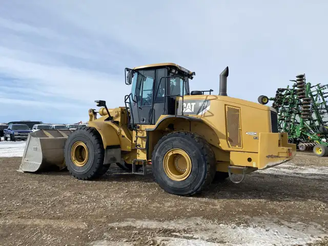 2011 Caterpillar Wheel Loader 972H in Heavy Equipment in Grande Prairie - Image 5