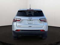 Cloth Low-Back Bucket Seats, Heated Front Seats, 8.4 Touchscreen Display, Apple Carplay, Google Andr... (image 5)