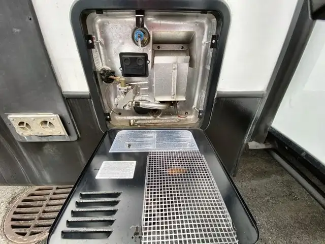 2022 Keystone RV Arcadia 3940LT in Travel Trailers & Campers in Kamloops - Image 15