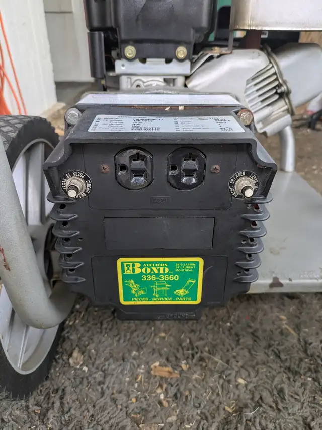 Génératrice Coleman 3750\3000 Watts | Power Tools | West Island | Free ...