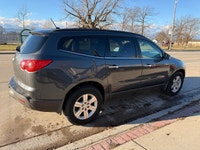 2011 Chevrolet Traverse AWD 4dr 2LT,excellent conditions, 7 passenger,one owner,carfax shows a polic... (image 9)