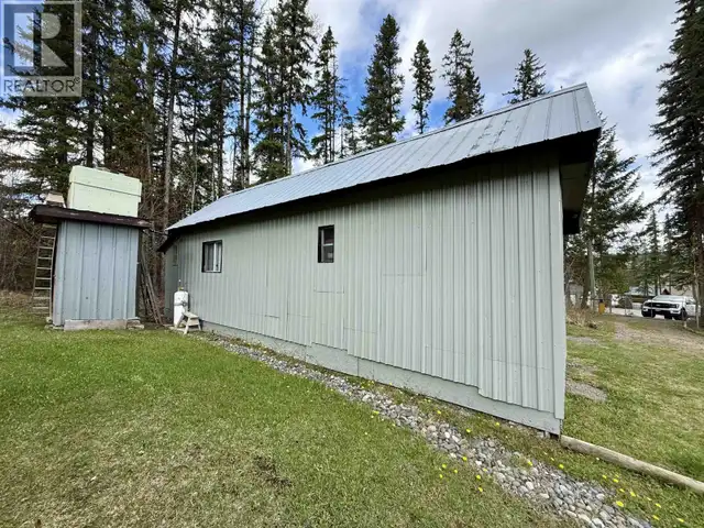 7562 WOMACK ROAD 100 Mile House, British Columbia in Houses for Sale in 100 Mile House - Image 22