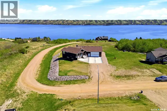 701 Saskatoon DRIVE Katepwa Beach, Saskatchewan in Houses for Sale in Regina - Image 5