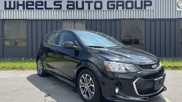 2017 Chevrolet Sonic LT in Cars & Trucks in St. Catharines - Image 4