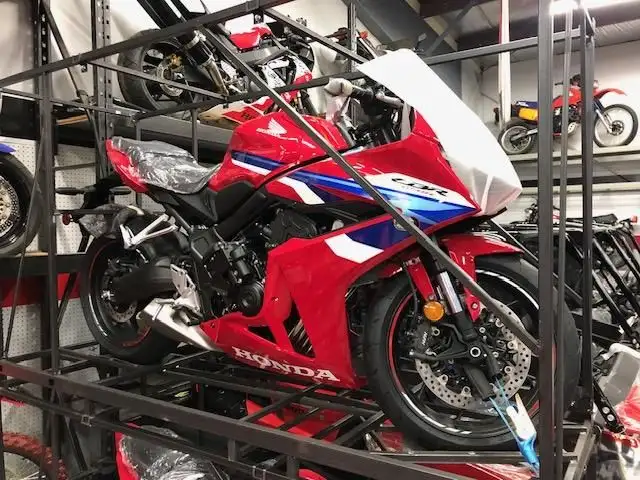 2025 HONDA CBR 650 RACS ABS E-Clutch Sold.. More Coming Soon !! in Sport Bikes in Winnipeg - Image 2