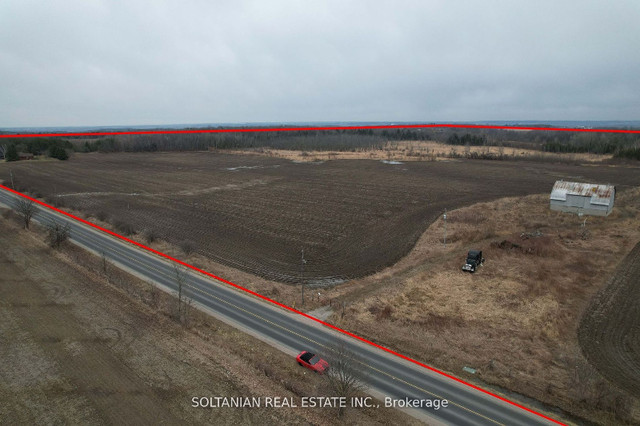 Wow! Opportunity to own 103Acres of HIGH VALUE Land in Bradford! in Land for Sale in Markham / York Region - Image 3