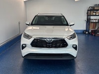 2026 Toyota Highlander Limited AWD Limited | 8 Passenger | Luxury | Zacks Certified. 8-Speed Automat... (image 1)
