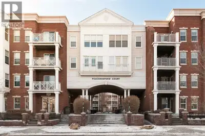 LOCATION, LOCATION, LOCATION! Perfectly positioned in a highly walkable and centrally located commun...