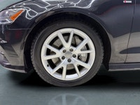 The 2018 Audi A6 Progressiv in stunning black with an AWD drive train offers you a solid and confide... (image 7)