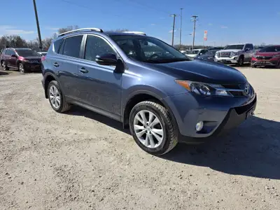 JUST ARRIVED!!! LIMITED AWD!!! HEATED LEATHER!! NAVIGATION!! SUNROOF!! BACKUP CAMERA!! 2013 Toyota R...