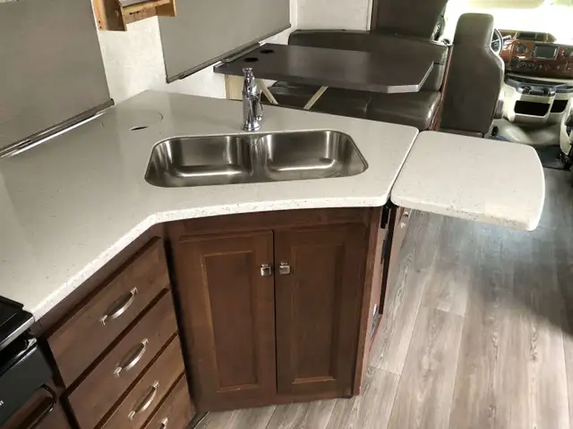 2017 Forest River Forester 3051S in RVs & Motorhomes in St. Albert - Image 15