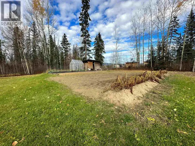 2880 ROBERTS ROAD Fort St. James, British Columbia in Houses for Sale in Smithers - Image 33