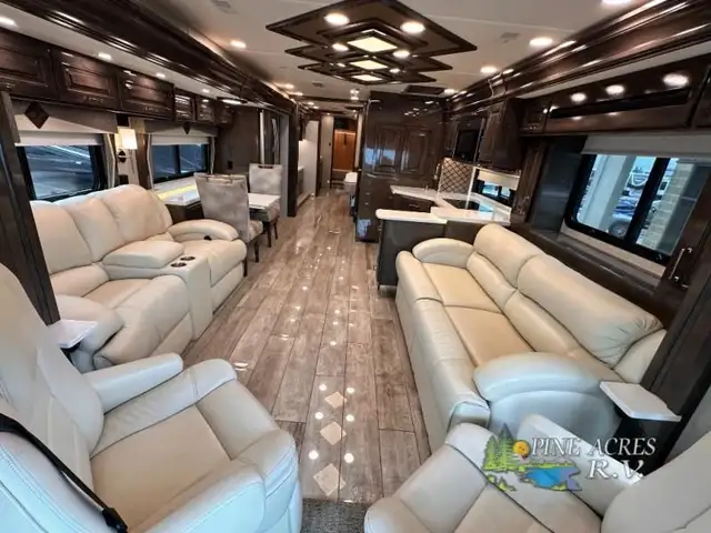 2021 Entegra Coach Anthem 44F only 35K Miles in RVs & Motorhomes in Moncton - Image 11