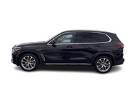 2022 BMW X5 xDRIVE40i AWD This X5 is a Carfax Verified Vehicle with No Accidents or Claims! Equipped... (image 4)