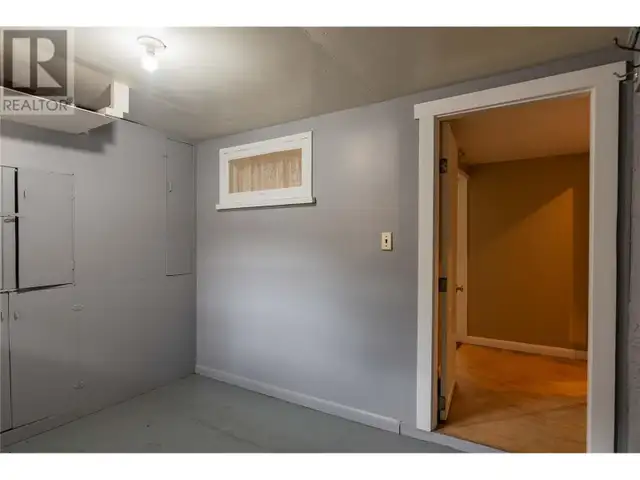 916 Nelson Avenue Trail, British Columbia in Houses for Sale in Nelson - Image 17