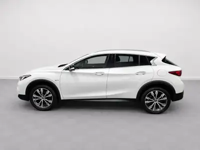 INFINITI QX30 BASE 2017 Transmission automatique à double embrayage à 7 rapports Traction intégrale...