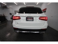 Mercedes GLC 300 Premium 4MATIC 2019 avec moteur 2.0L turbo developpant 241 HP et traction integrale... (image 9)