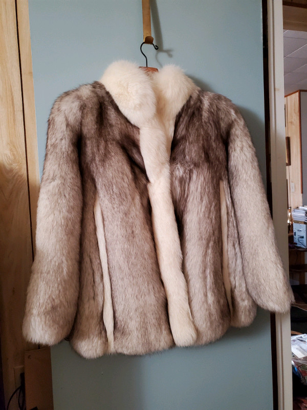 Fur coat  in Women's - Tops & Outerwear in Kingston - Image 2