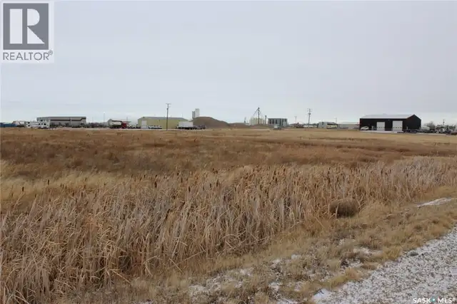 605 Horsey ROAD Shaunavon, Saskatchewan in Land for Sale in Swift Current - Image 6