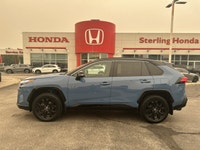 Experience unparalleled efficiency and sophisticated style with the 2023 Toyota RAV4 Hybrid XSE, fin... (image 7)