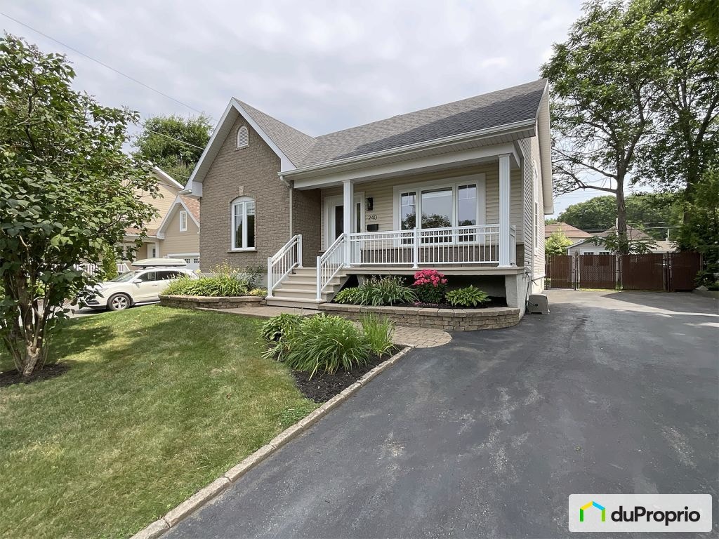 $519,900 - Bungalow for sale in Drummondville (Drummondville) — photo 1