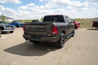 --DRIVE THE DREAM THIS SUMMER AT ADRENALIN MOTORS! NOW LOCATED IN GASOLINE ALLEY, RED DEER!-- 5.7L H... (image 4)