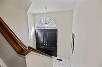 Large 4 Bedroom Townhouse (1 MONTH FREE PROMO) To schedule a viewing, please call or text our Leasin... (image 5)