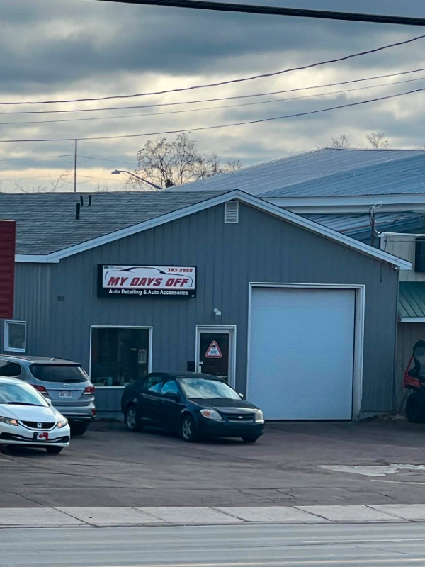 Lewisville Road Commercial space , LOCATION LOCATION LOCATION Commercial & Office Space for