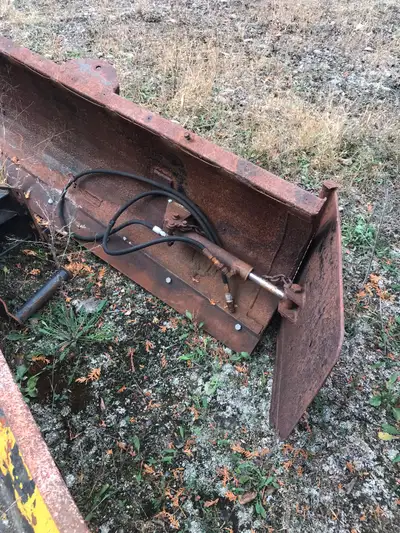 Set up for diesel John Deere tractor but can be modified to fit most other vehicles like side by sid...