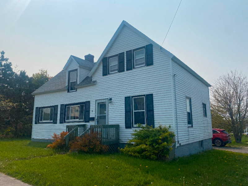 9 Convent Street, Sydney Mines, NS, B1V 1J6 Houses for Sale Cape