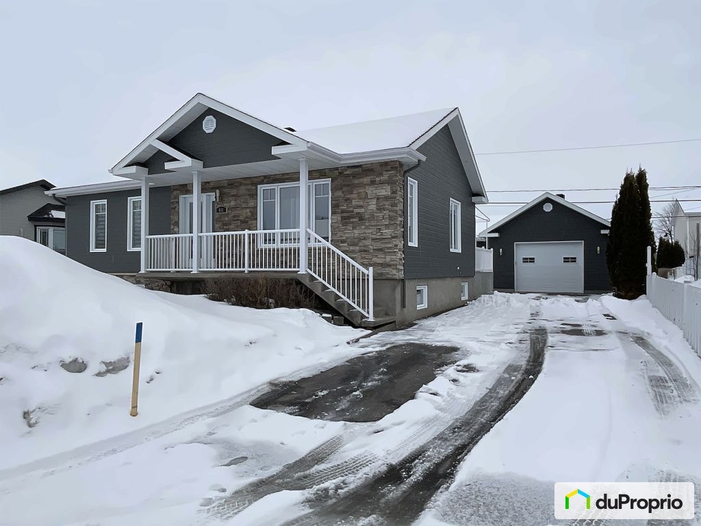 $450,000 - Bungalow for sale in Alma — photo 1