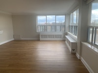 MUST SEE! STUNNING 3 BEDROOM 2 BATHROOM PENTHOUSE FOR RENT IN OLD SOUTH LONDON! LIMITED TIME OFFER:... (image 3)