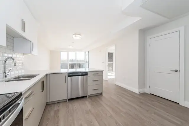 Newer 1 Bedroom Suites Available - Special Promo!! in Long Term Rentals in Kitchener / Waterloo - Image 12