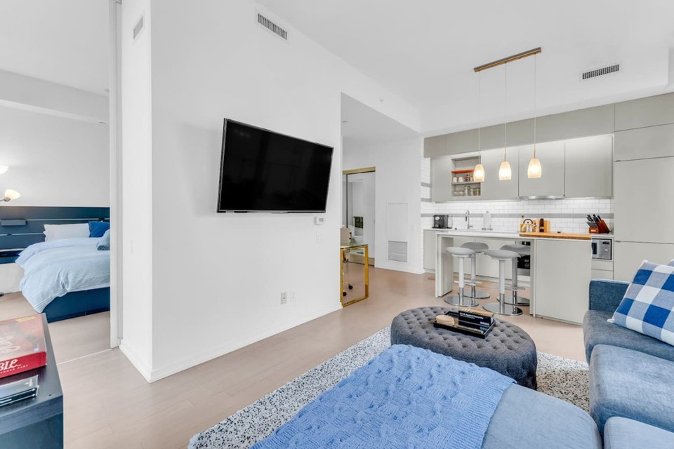 Wellington Place, 1 bedroom, by blueground- TOR1388891P 5
