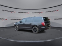 // ACCIDENT FREE!! // The 2022 Ford Expedition Platinum Max 4x4 is a full-size SUV built for familie... (image 5)