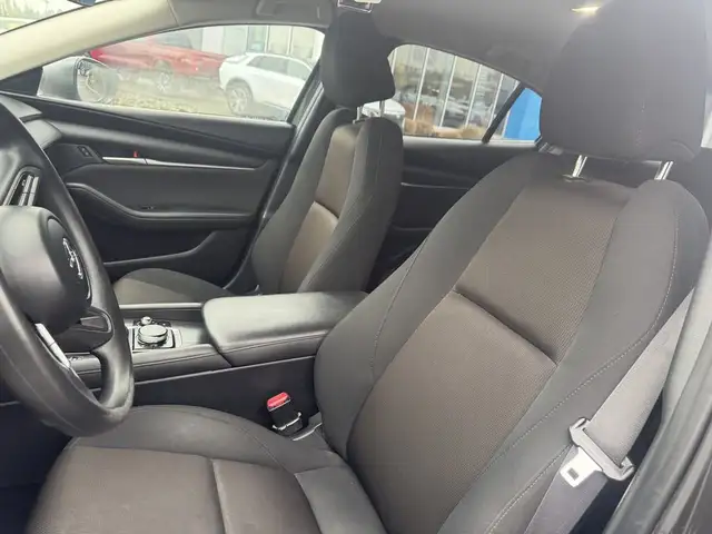 2020 Mazda Mazda3 GX | Compact & Connected, Smart Device Tech in Cars & Trucks in Nanaimo - Image 10