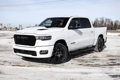 3.92 REAR AXLE RATIO,TIRES: 275/55R20 OWL ALL-SEASON (STD),ENGINE: 3.0L I6 HURRICANE SO TWIN TURBO E...
