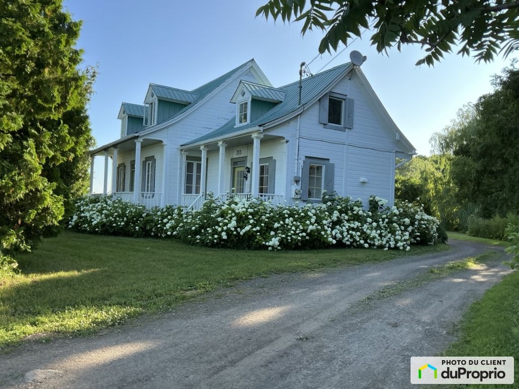 $635,000 - 2 Storey for sale in Oka — photo 1