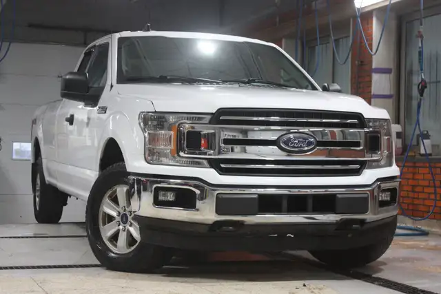 2019 Ford F-150 XLT 4X4 5.0L 8 ' BED in Cars & Trucks in City of Montréal - Image 2