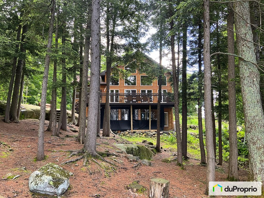 $807,900 - Cottage for sale in Wentworth — photo 1